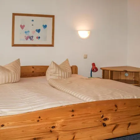 2 Bedroom Beautiful In Plau Am *